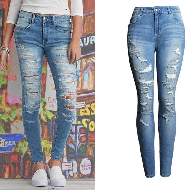 Hole Denim Frayed Jeans