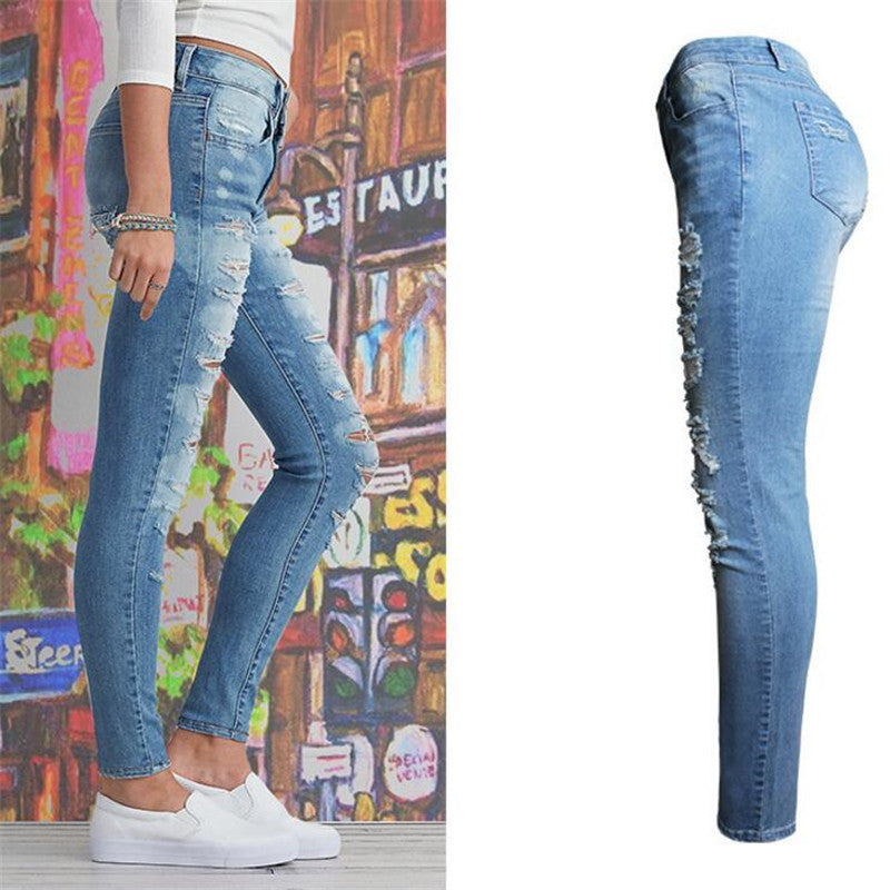 Hole Denim Frayed Jeans