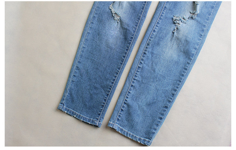Hole Denim Frayed Jeans
