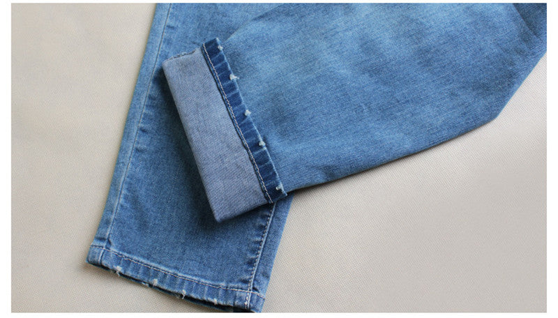Hole Denim Frayed Jeans