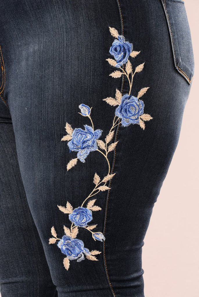 Embroidery Gradient Denim Jeans