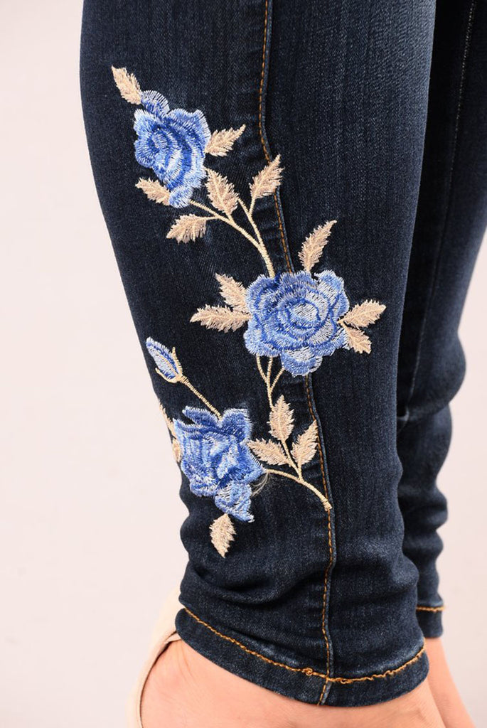 Embroidery Gradient Denim Jeans